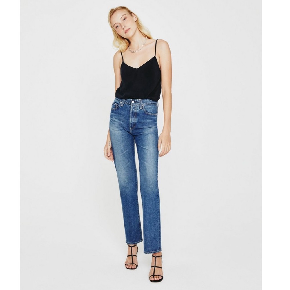 Like new and so soft! AG vintage staple high rise cropped jeans (Alexxis)